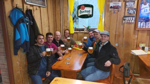 Basket pub